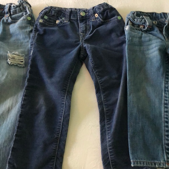5 pairs of True Religion jeans. - Picture 5 of 8